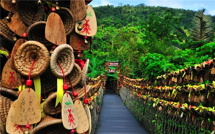 海南省旅游攻略必去景点(海南省旅游景点推荐)-第2张图片